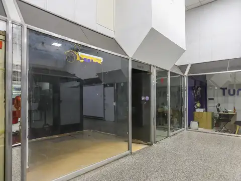 Local en Venta 50 años