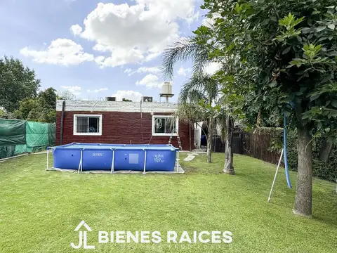 Casa en Venta con 1 cochera