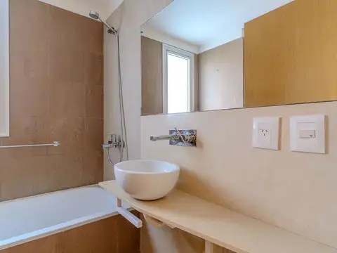 Departamento en Alquiler en Colegiales, USD 900