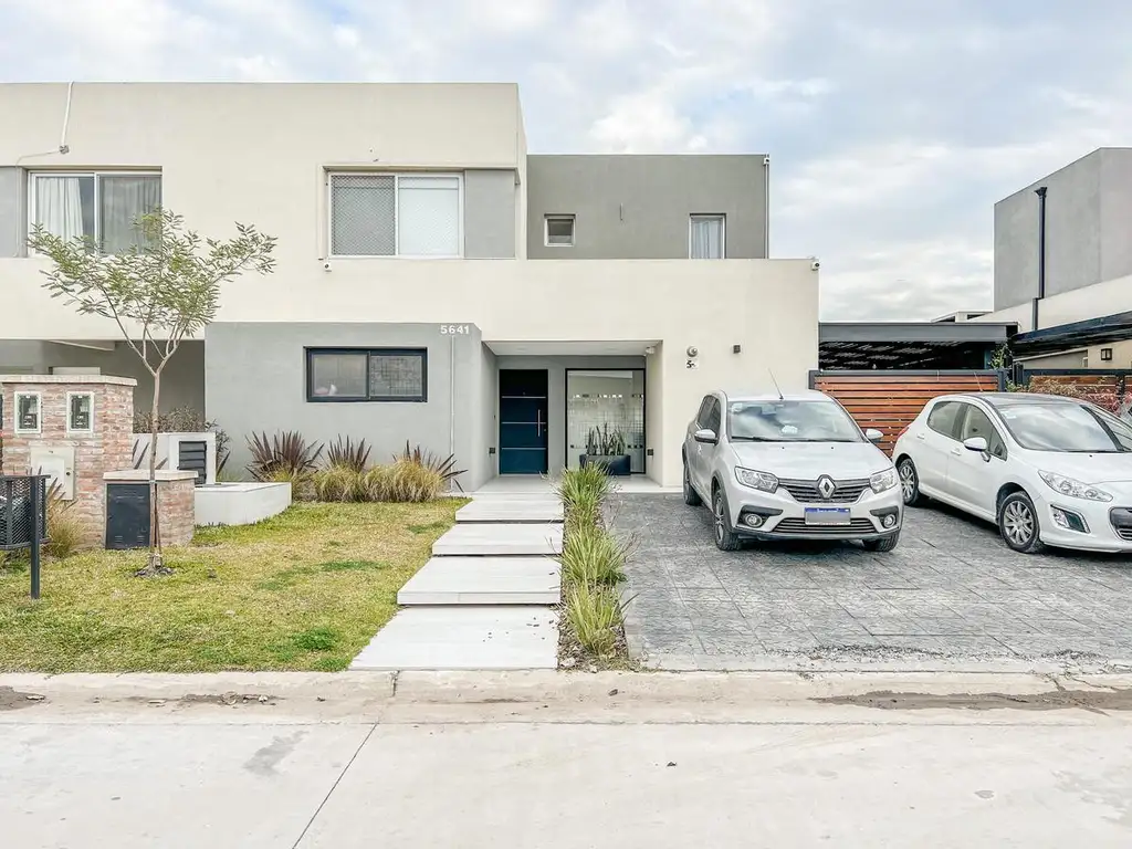 Casa en Venta en Villanueva - 3 dormitorios