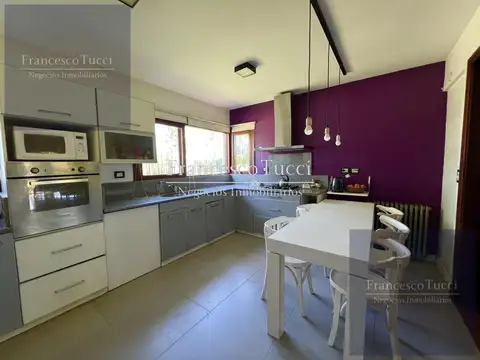 Casa en Venta de 4 dormitorios