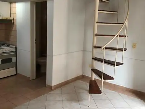 Depto Tipo Casa en Alquiler de 2 ambientes