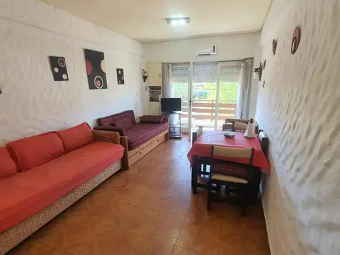Departamento en Alquiler Temporal en Villa Gesell, $ 1.000