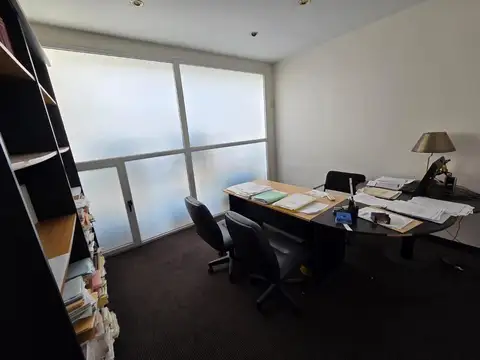 Oficina en Venta en San Nicolás, USD 280.000