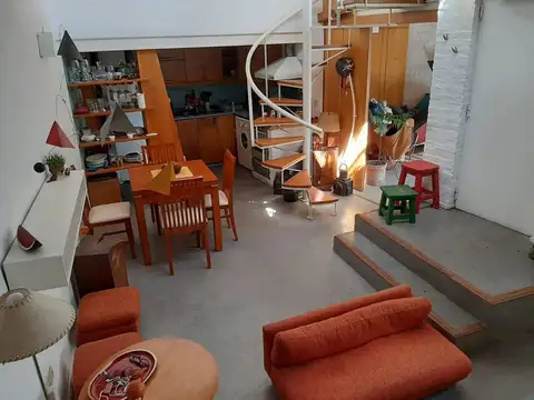 Depto Tipo Casa en Venta de 3 ambientes