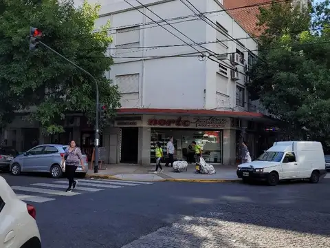 Cullen 5200, Piso 1º