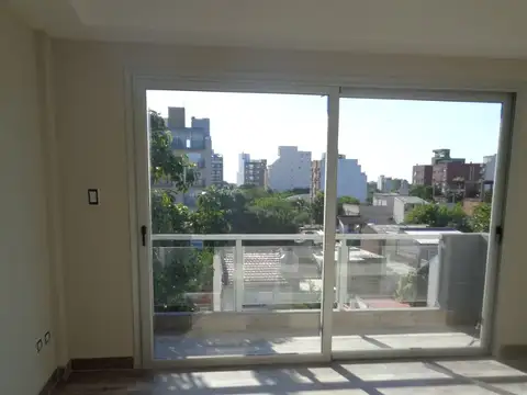 Departamento en Venta en Moron Sur, USD 129.000