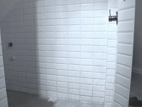 Local en Venta 101 años