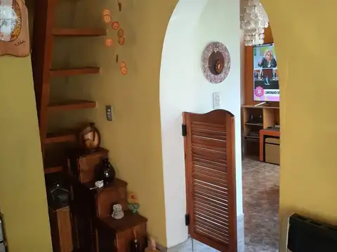 Depto Tipo Casa en Venta con 1 cocheras