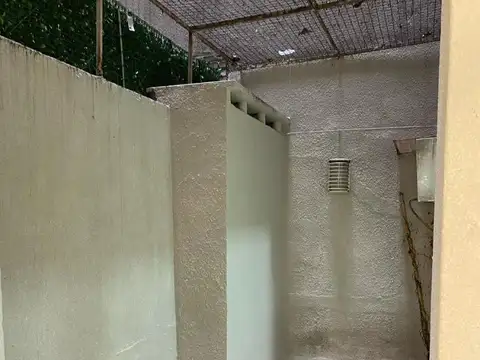 Cerviño 3900, Piso 1