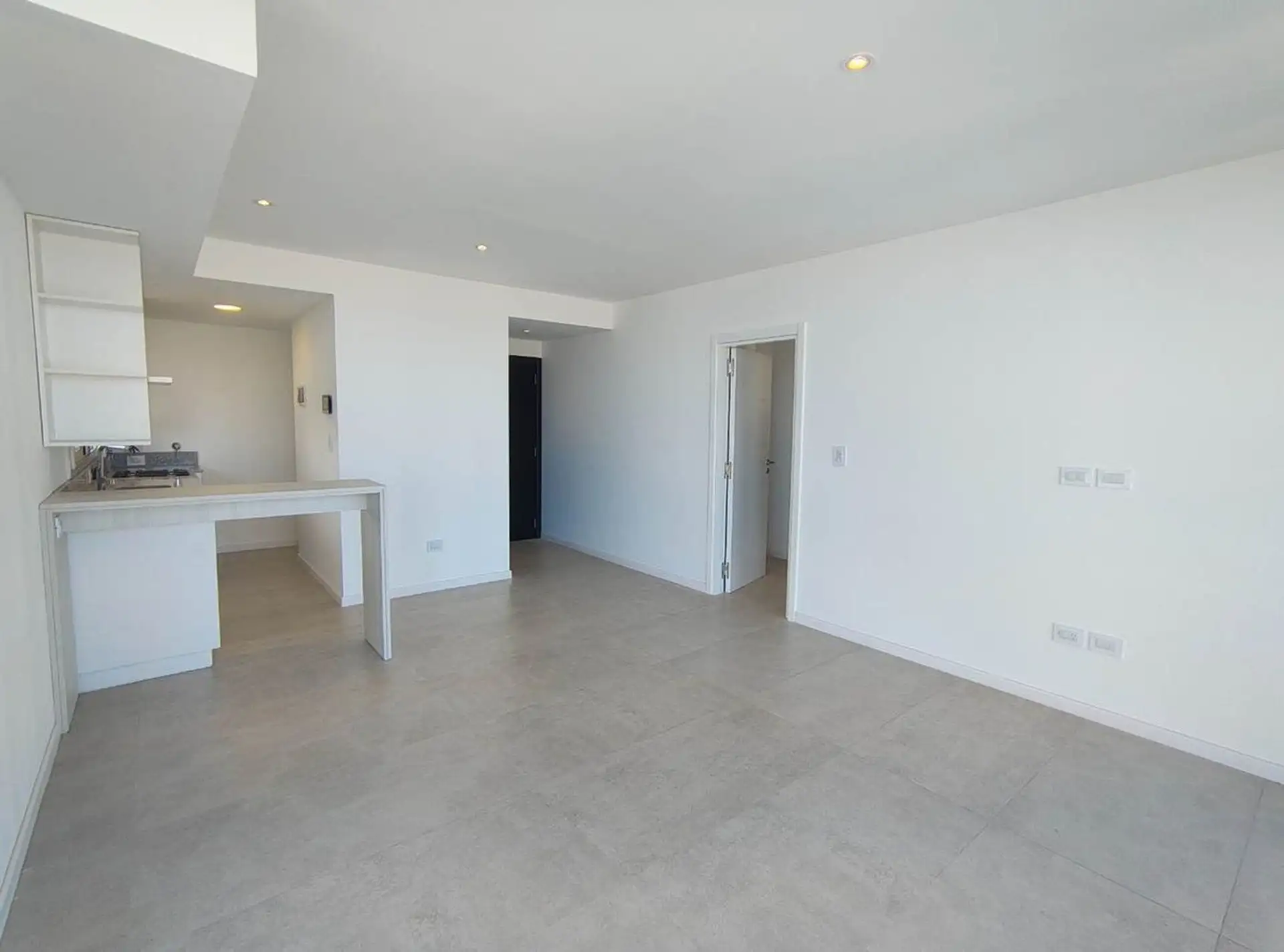 Venta departamento 2 amb estrenar cochera CHAUVIN