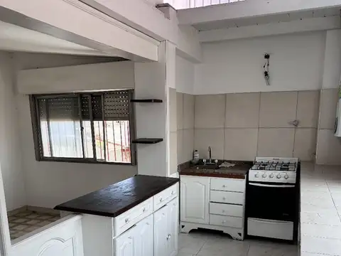 Depto Tipo Casa en Venta en Quilmes, USD 50.000