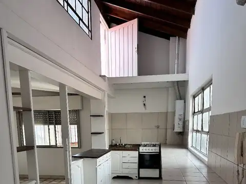 Depto Tipo Casa en Venta de 3 dormitorios