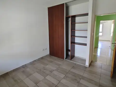 Casa en alquiler en Merlo Sur