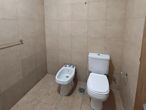 Casa en alquiler en Merlo Sur