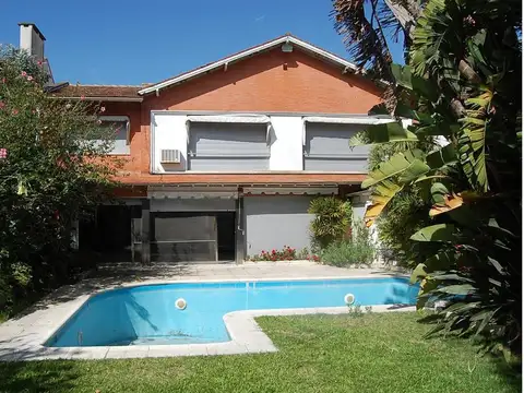 Casa en Alquiler de 4 dormitorios