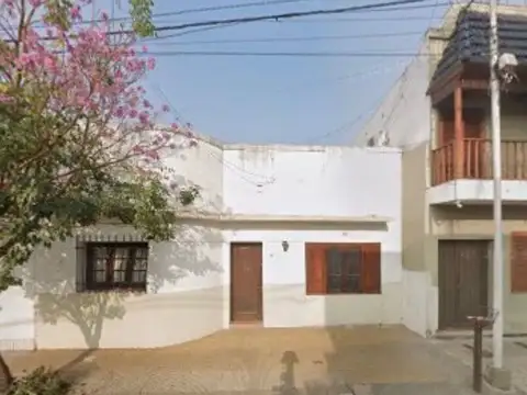 CASA EN VENTA ZONA CENTRO GOYA