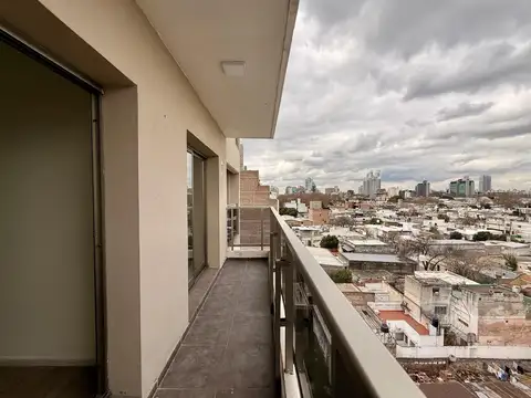 Av. Carballo 575 (07-03)