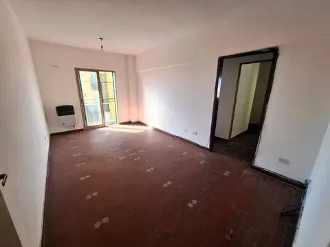 Av. Gral. Paz 15285 , Piso 8