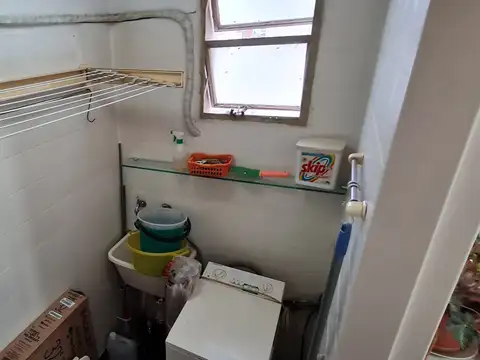 Excelente depto con ventilación cruzada e iluminación