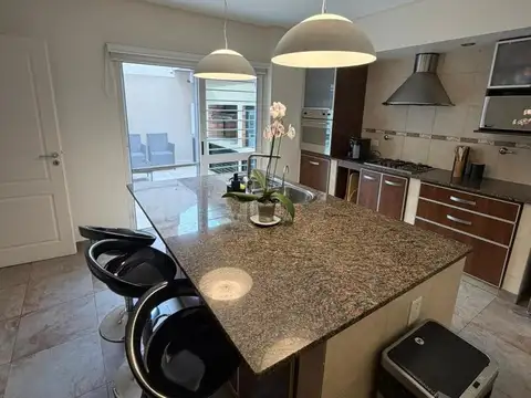 Depto Tipo Casa en Venta 15 años