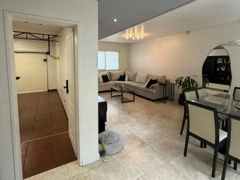 Depto Tipo Casa 4 ambientes con 2 baños