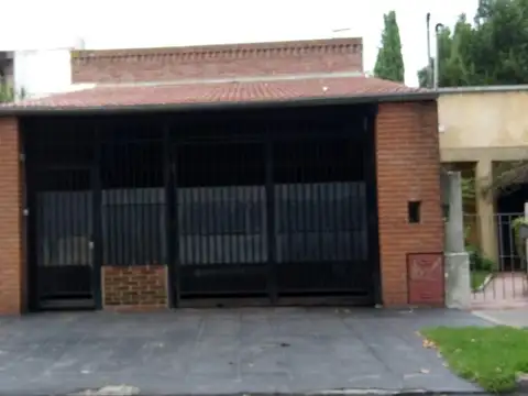 Depto Tipo Casa en Venta de 4 ambientes