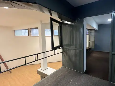 Av. San Martin  al 400