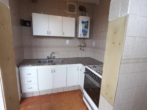de Mendoza Pedro 1700, Piso 6