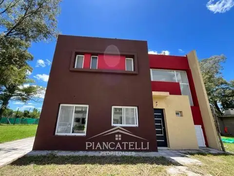 Casa en venta con 3 dormitorios en Álvarez Del Bosque