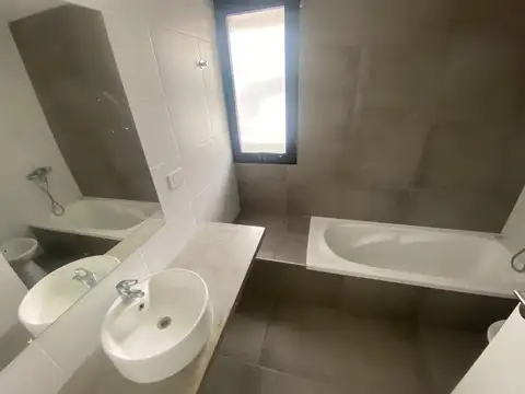 Casa en Venta en Los Hornos, USD 70.000