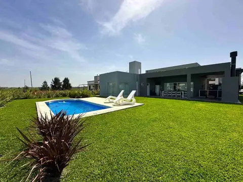 Casa en Venta de 3 dormitorios