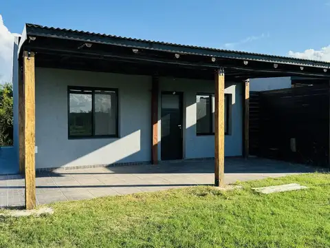 Casa en Barrio Artalaz Colón  