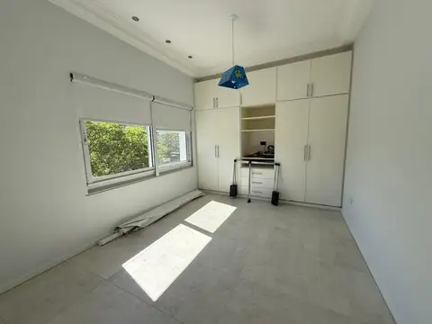 Casa 6 ambientes con 3 baños