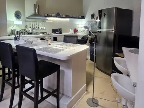Depto Tipo Casa en Venta 50 años