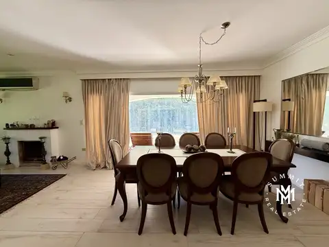 Casa en Venta 5 amb con cochera cerrada.
