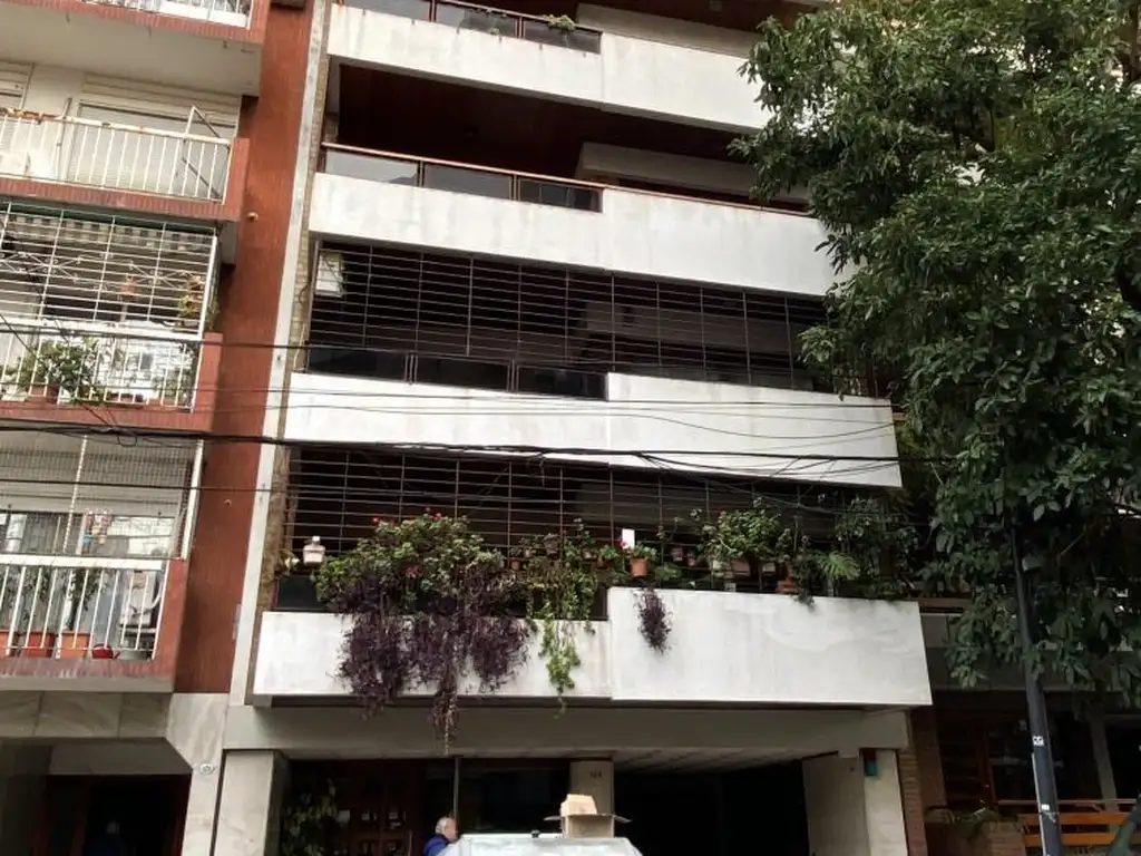 VALLE 600, Piso 3