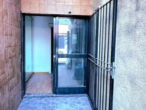 LOCAL en ALQUILER 254m²- GRANADEROS A CABALLO 4929-JOSÉ C PAZ