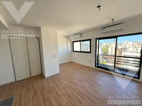 Espectacular departamento  a estrenar con balcon y gran vista abierta.