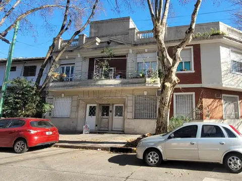 Parque Chas - Avalos y Cadiz - PH Reciclado - 3 ambientes