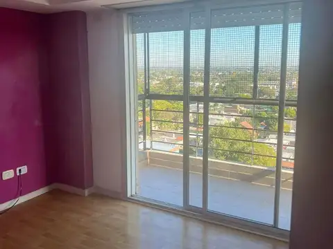 OPORTUNIDAD  VENTA DEPTO 4 AMB. COVAC, COCHERA Y BAULERA.