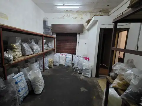 Venta de Galpón  220 mts en Flores