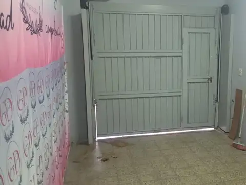 Depto Tipo Casa en Alquiler de 3 ambientes