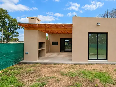Casa en Venta con 1 cochera