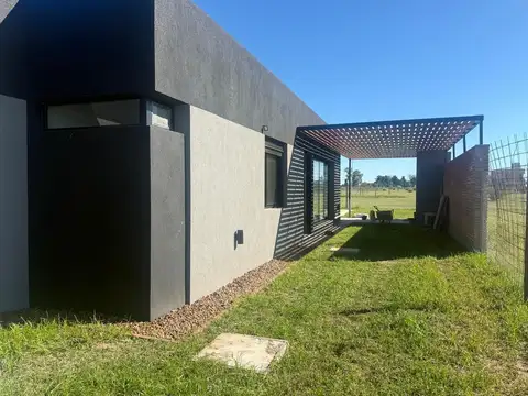 Casa en Venta en Pueblo Esther, USD 170.000