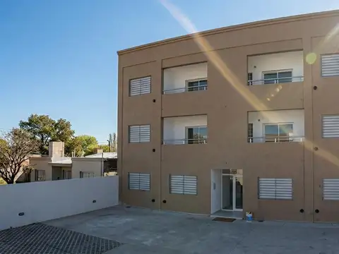 Departamento - San Nicolas De Los Arroyos