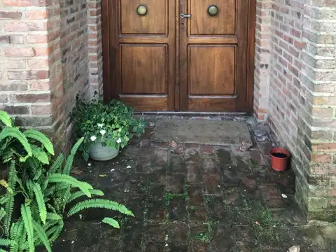 Casa  en Alquiler en Village Golf 