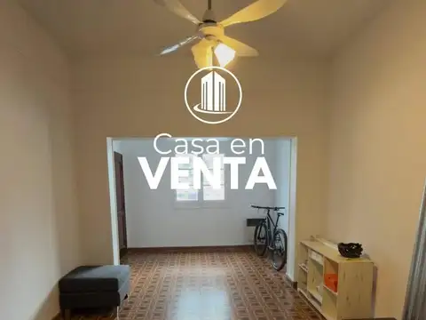 Vendo. Casa en calle Avellaneda y Laprida