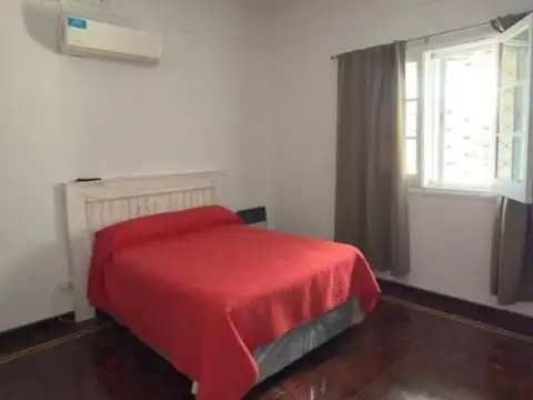 Vendo. Casa en calle Avellaneda y Laprida