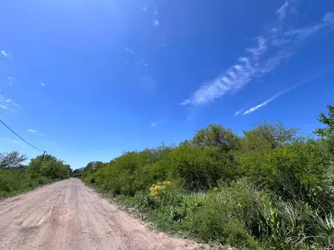 Terreno en venta en La Reja